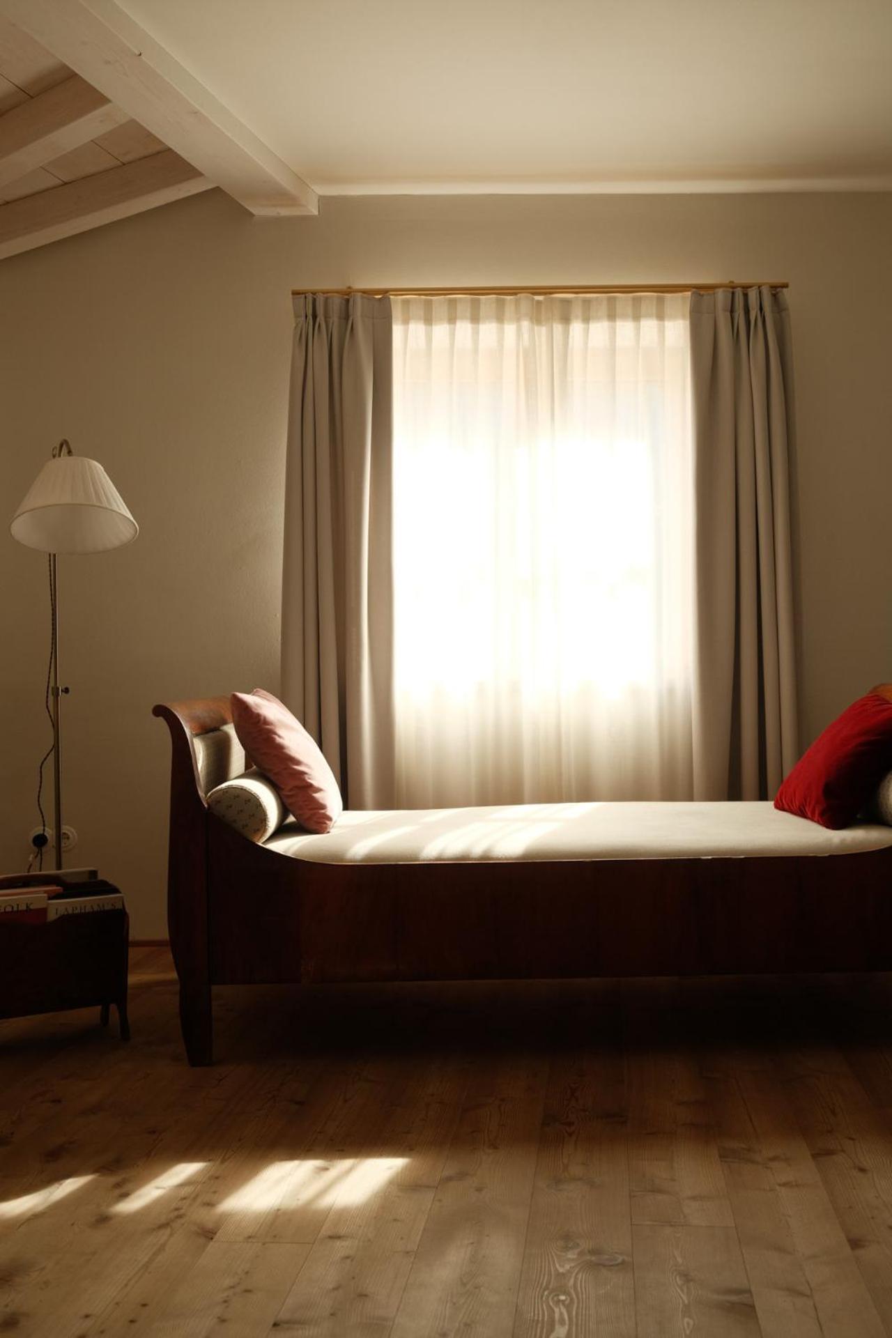 1477 Reichhalter Bed and Breakfast Lana Buitenkant foto