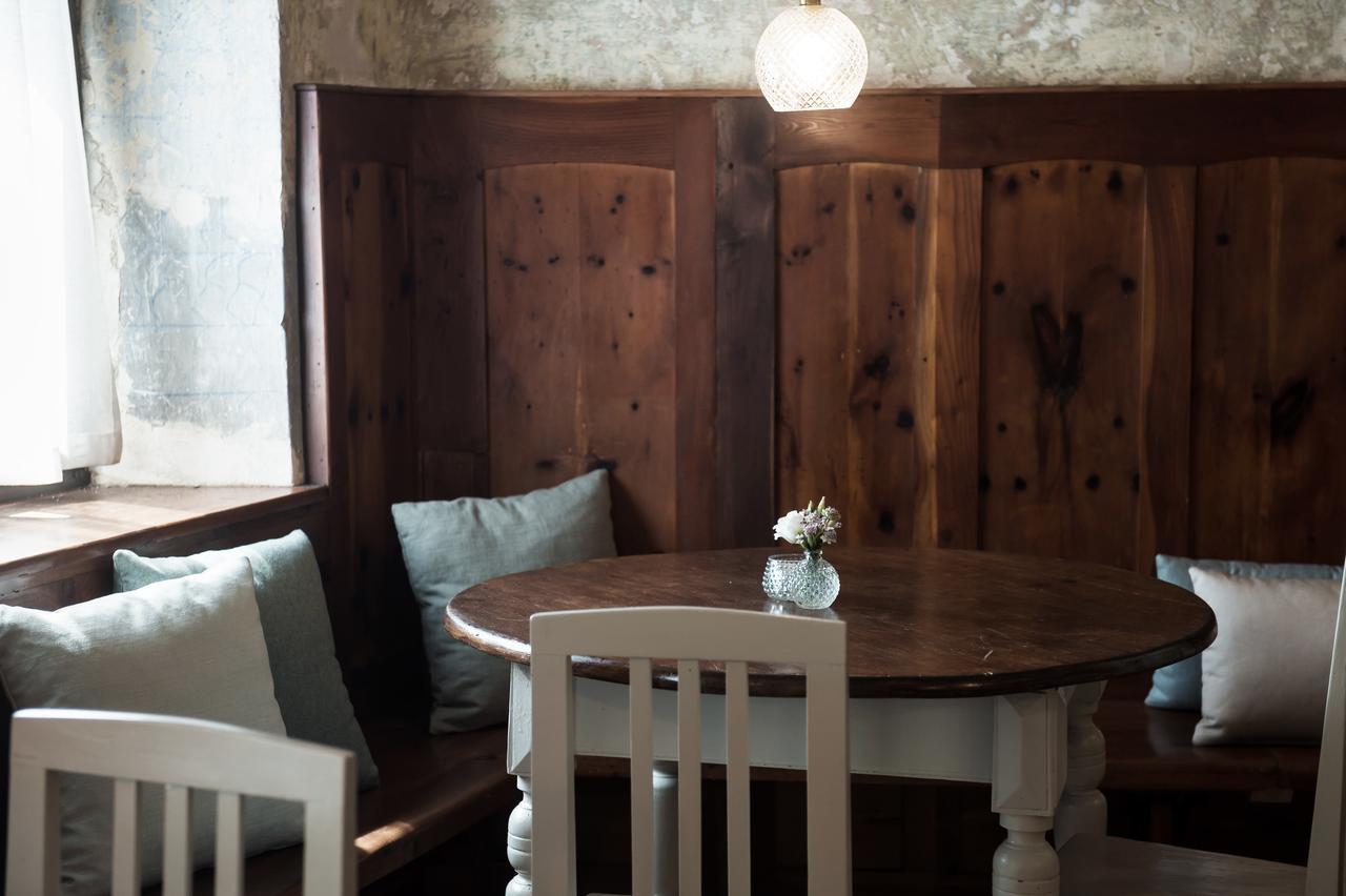 1477 Reichhalter Bed and Breakfast Lana Buitenkant foto