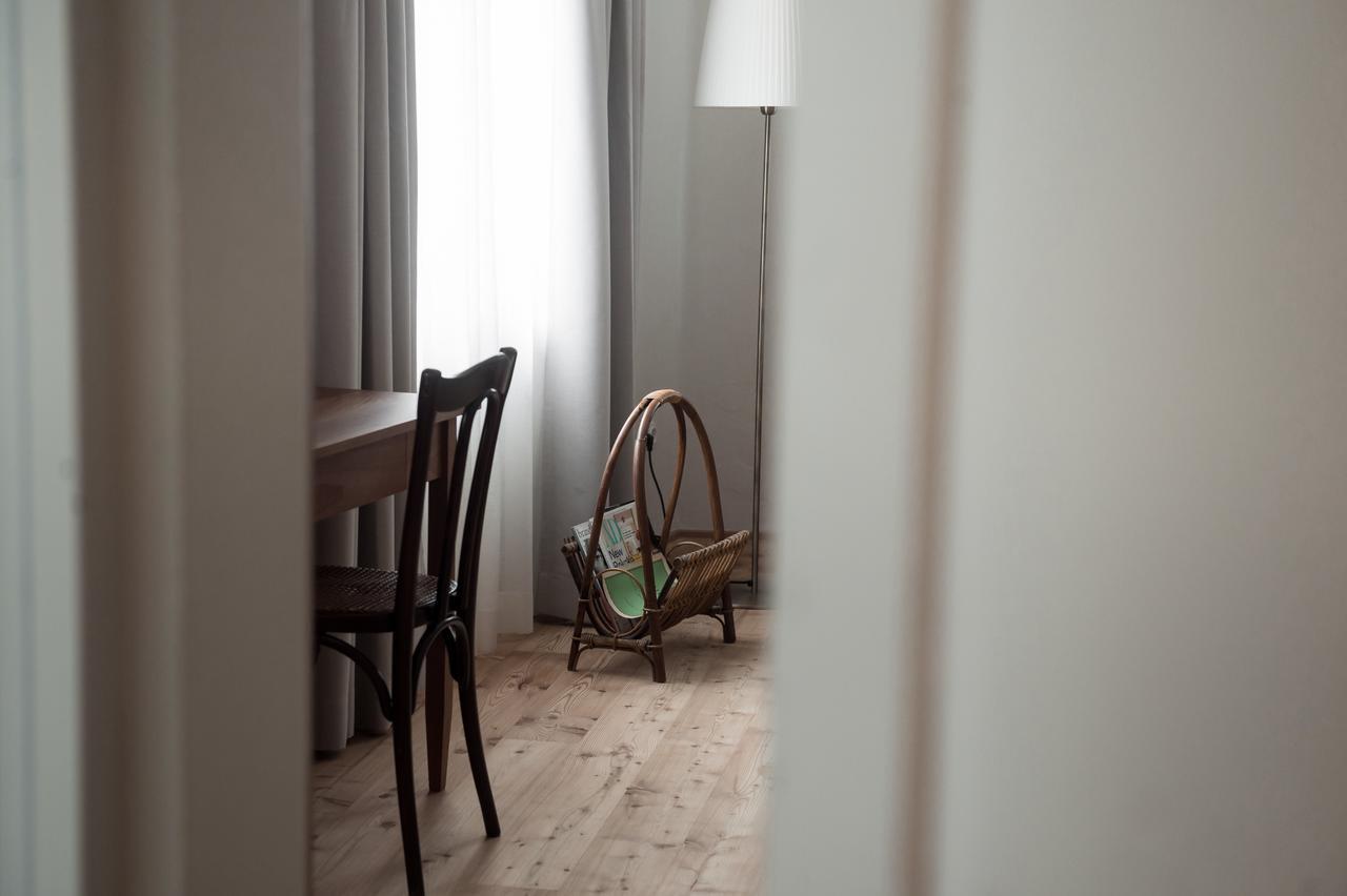 1477 Reichhalter Bed and Breakfast Lana Buitenkant foto